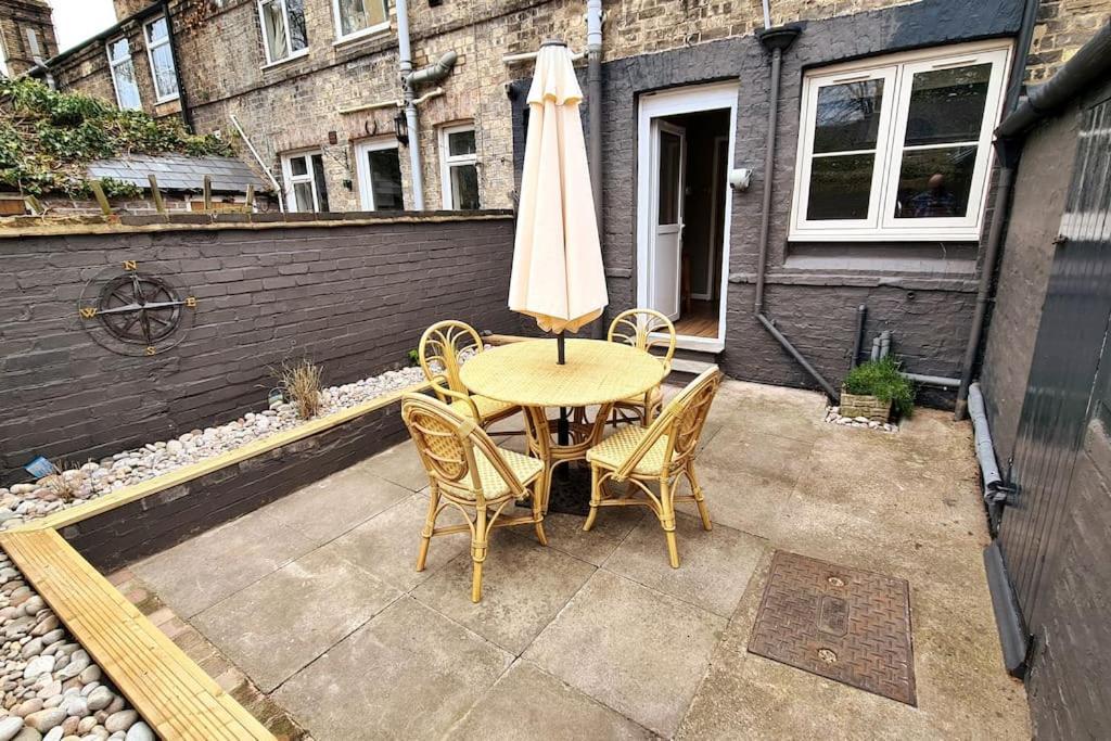 Gorgeous Two Bedroom House In Ely Luaran gambar