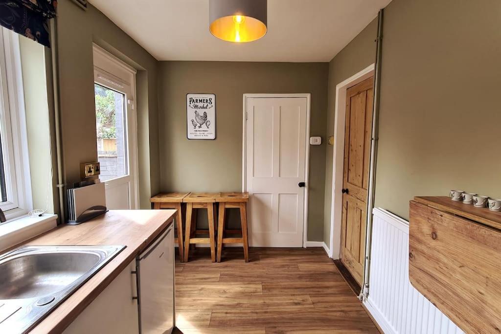 Gorgeous Two Bedroom House In Ely Luaran gambar