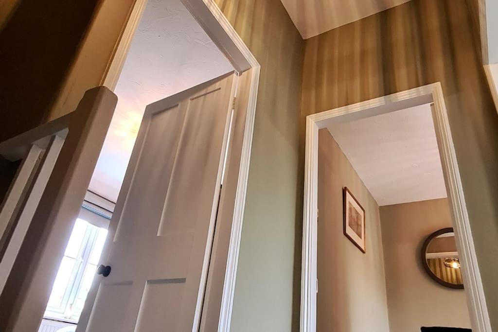 Gorgeous Two Bedroom House In Ely Luaran gambar